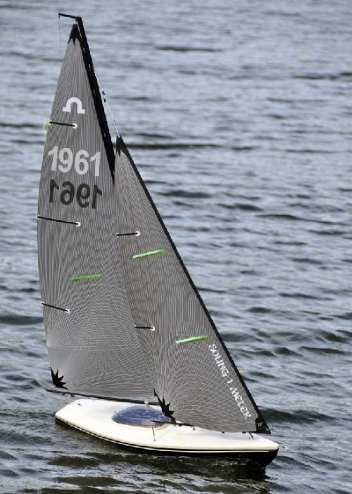 1 meter shop rc sailboat